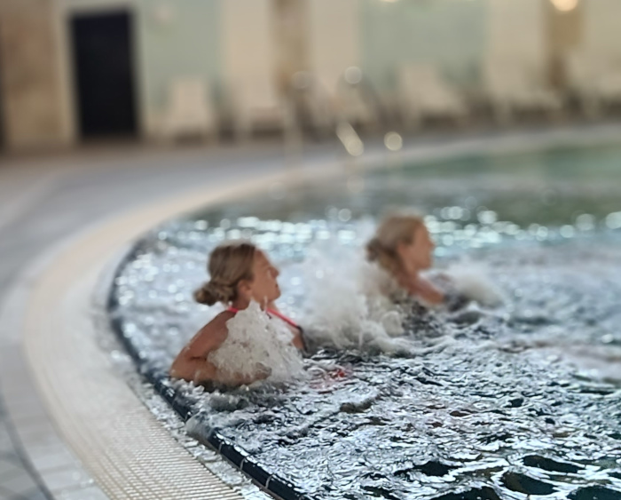 Masaże wodne w Hotelu Mrągowo Resort & Spa